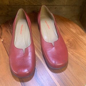 Womens Naturalizer flats. Inv 5651
